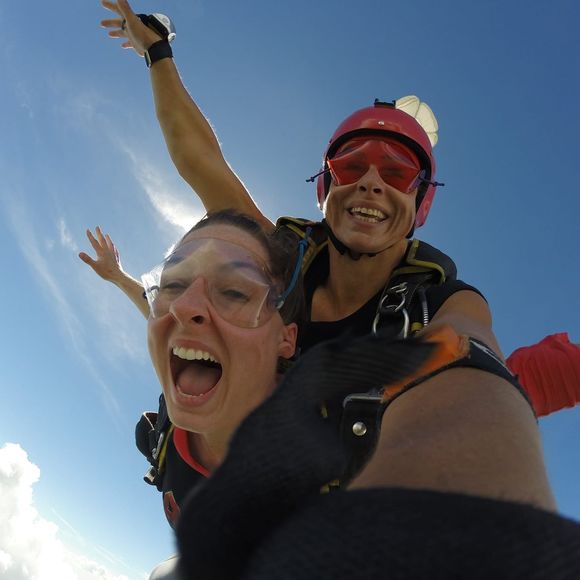 Meet your Posher, Sierra - Picture 1 of 1